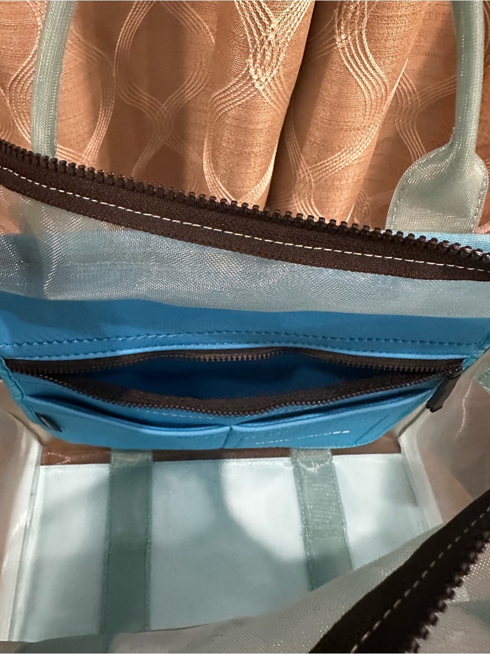 Marc Jacobs The Mesh Medium Tote Bag - Picture 12 of 16